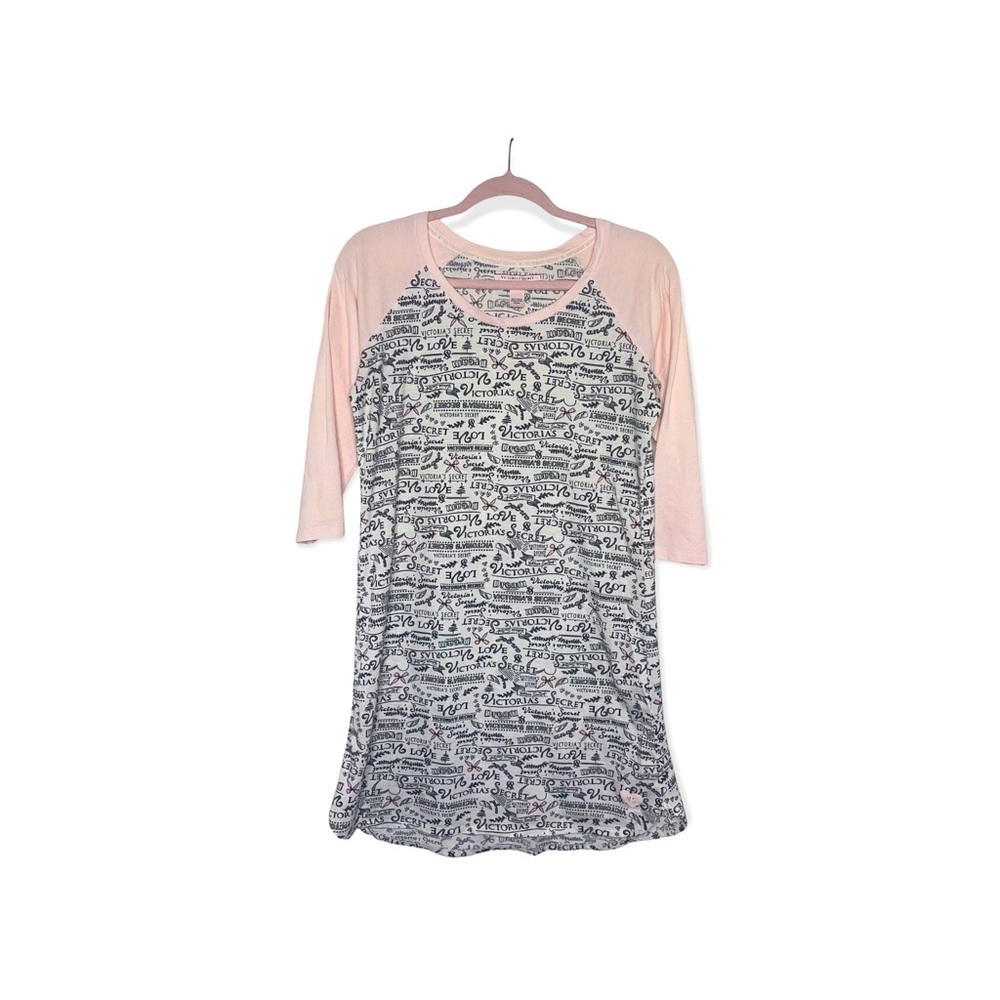 VICTORIA’S SECRET Pink & White Holiday Themed Nightshirt M